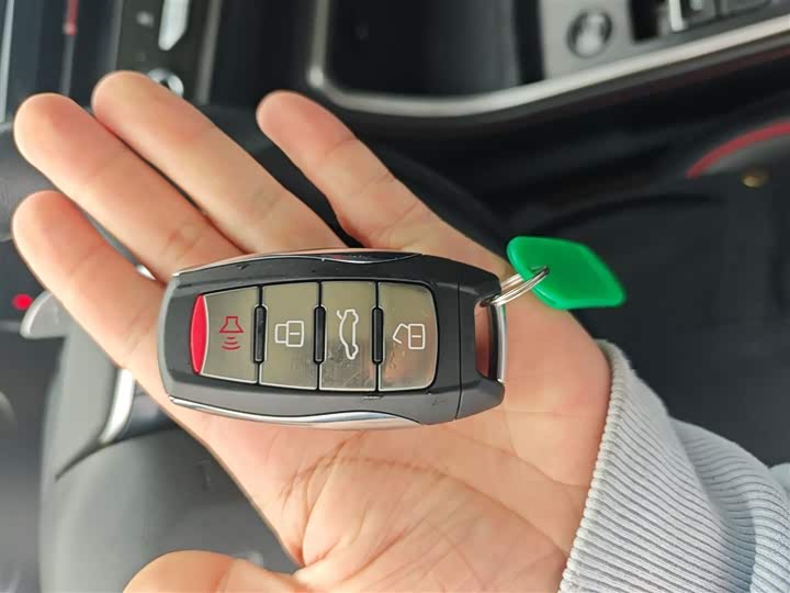 Фото 9 - Haval H6