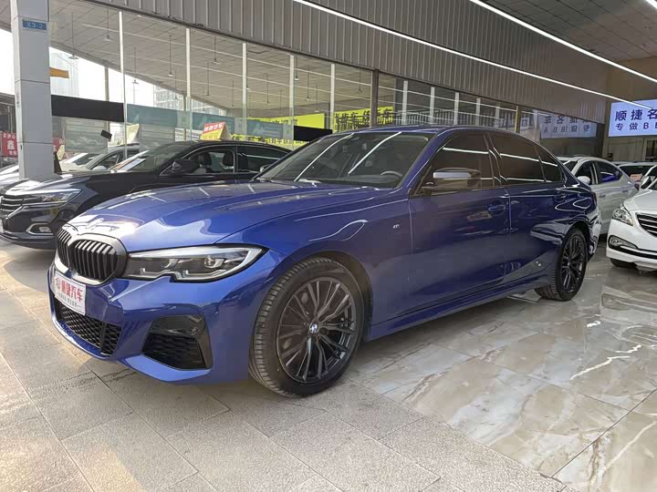 Фото 1 - BMW 3 Series