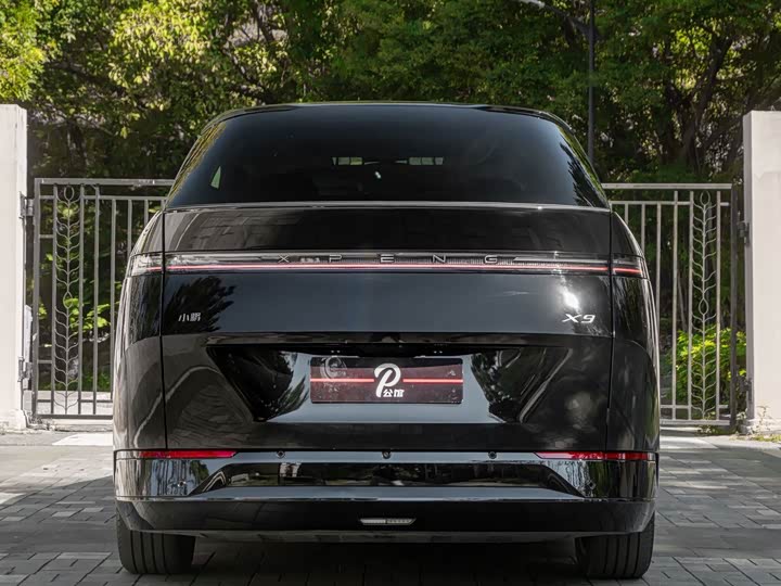Фото 5 - XPeng X9