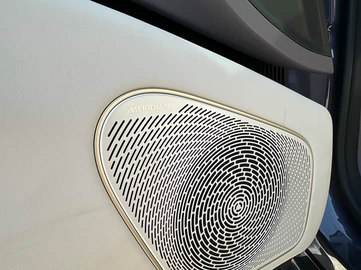 Фото 8 - Avatr 12