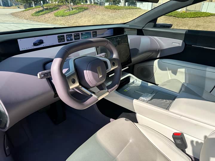 Фото 9 - Avatr 12