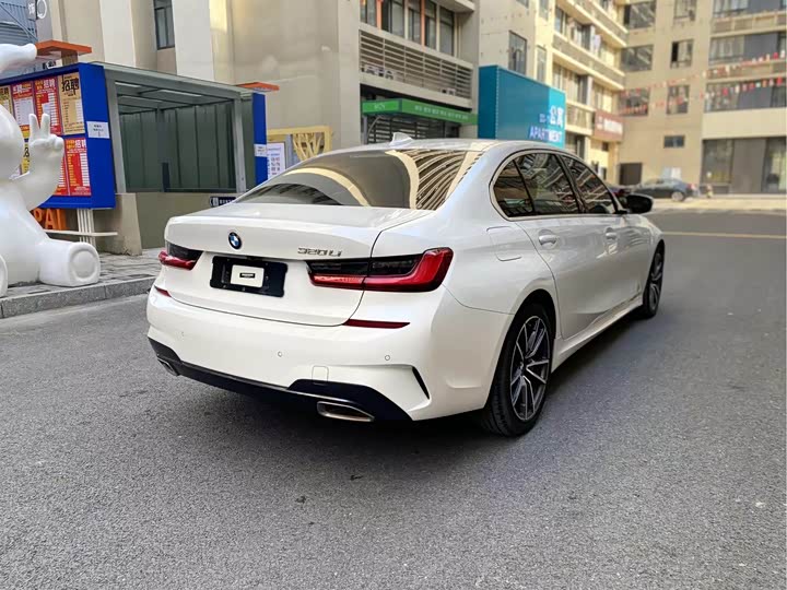 Фото 6 - BMW 3 Series