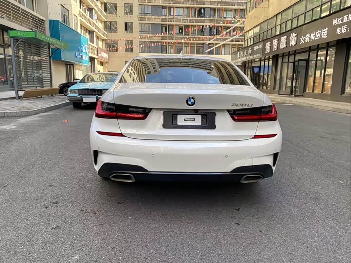 Фото 7 - BMW 3 Series