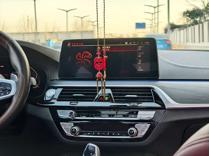 Фото 7 - BMW 5 Series