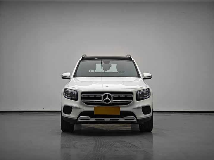 Фото 2 - Mercedes-Benz GLB-Class