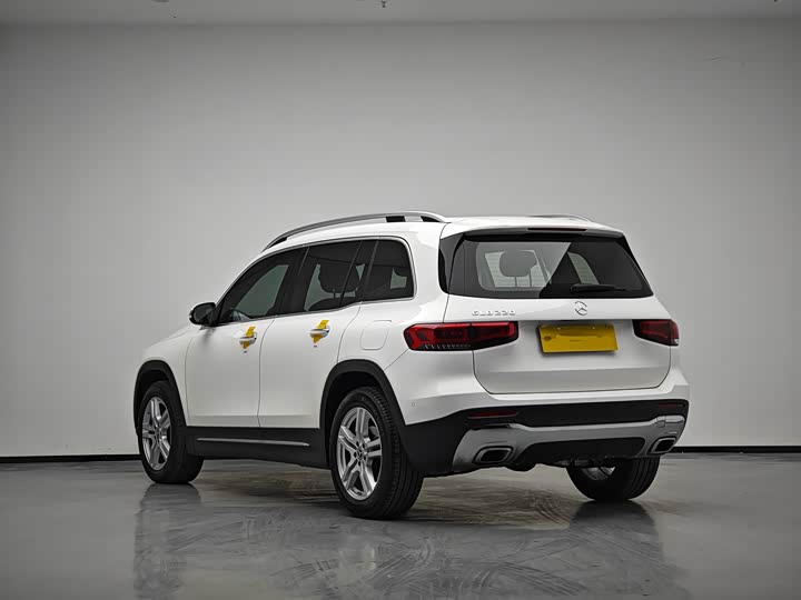 Фото 6 - Mercedes-Benz GLB-Class