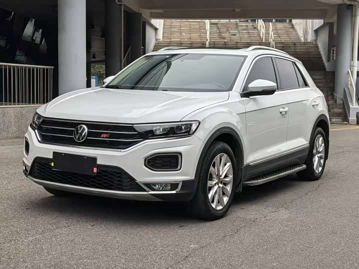 Фото 1 - Volkswagen T-Roc