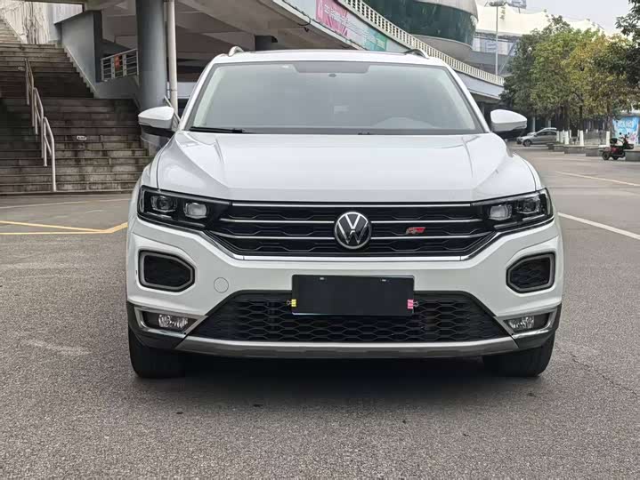 Фото 2 - Volkswagen T-Roc