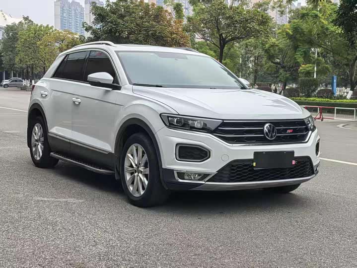 Фото 3 - Volkswagen T-Roc