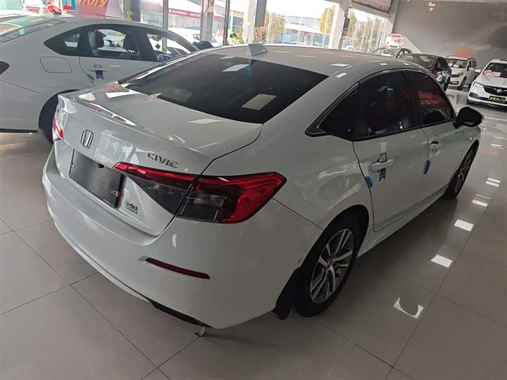 Фото 7 - Honda Civic