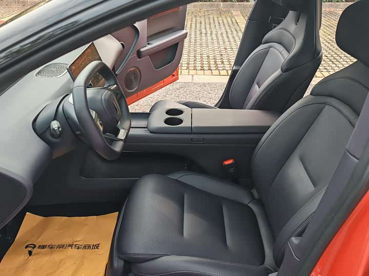 Фото 9 - Avatr 06