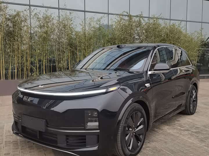 Фото 1 - LiXiang L9