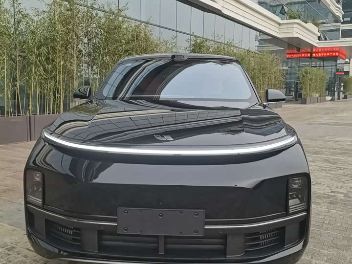 Фото 2 - LiXiang L9