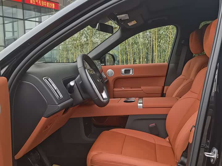 Фото 4 - LiXiang L9