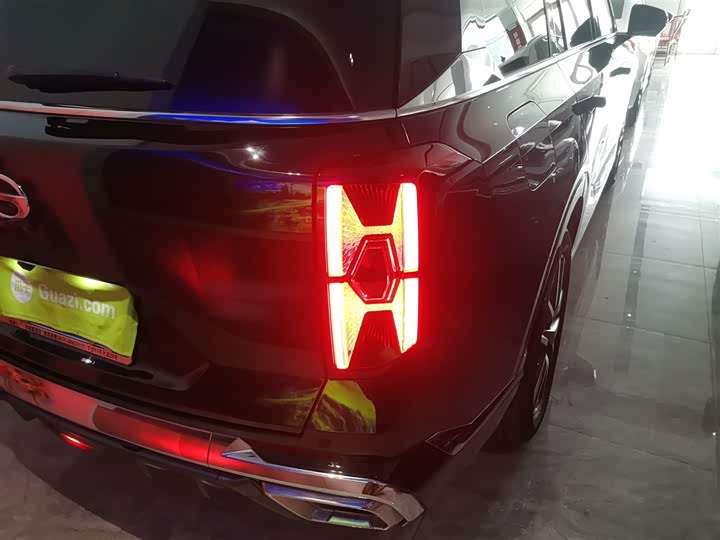 Фото 8 - GAC Trumpchi GS8