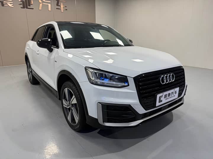 Фото 3 - Audi Q2L