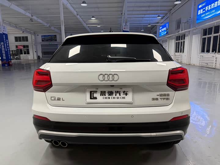 Фото 5 - Audi Q2L