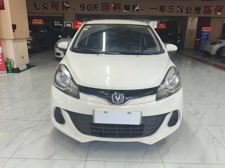 Фото 2 - Changan BenBen E-Star