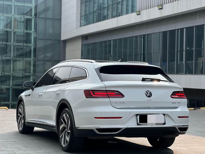 Фото 9 - Volkswagen CC