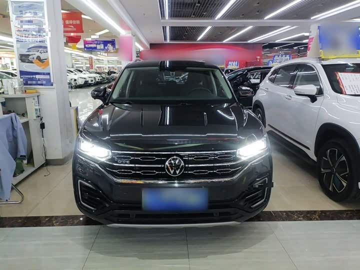 Фото 3 - Volkswagen Tayron GTE Hybrid