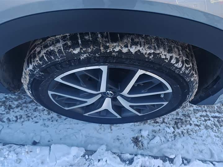 Фото 6 - GAC Trumpchi GS8