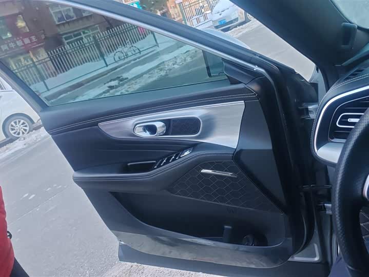 Фото 7 - GAC Trumpchi GS8