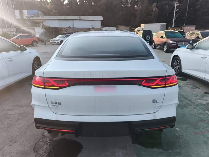 Фото 6 - BYD Qin L