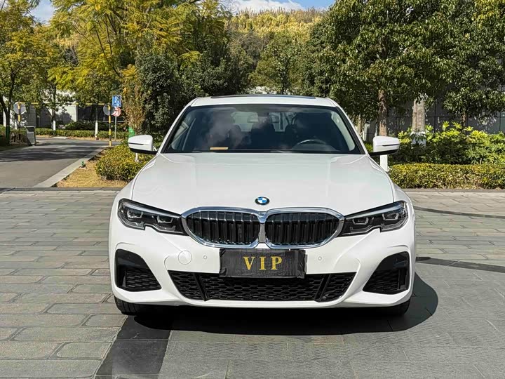 Фото 2 - BMW 3 Series