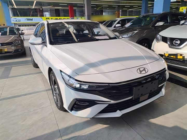 Фото 4 - Hyundai Elantra N line