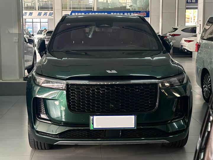 Фото 2 - LiXiang One