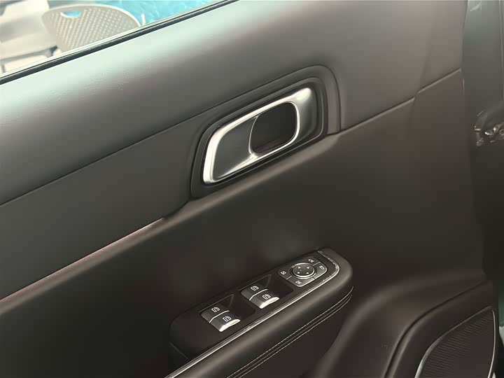 Фото 7 - LiXiang One