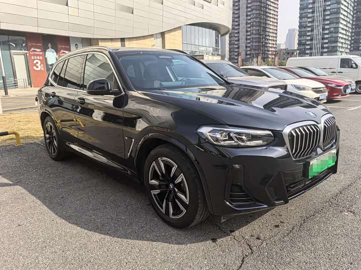 Фото 3 - BMW iX3