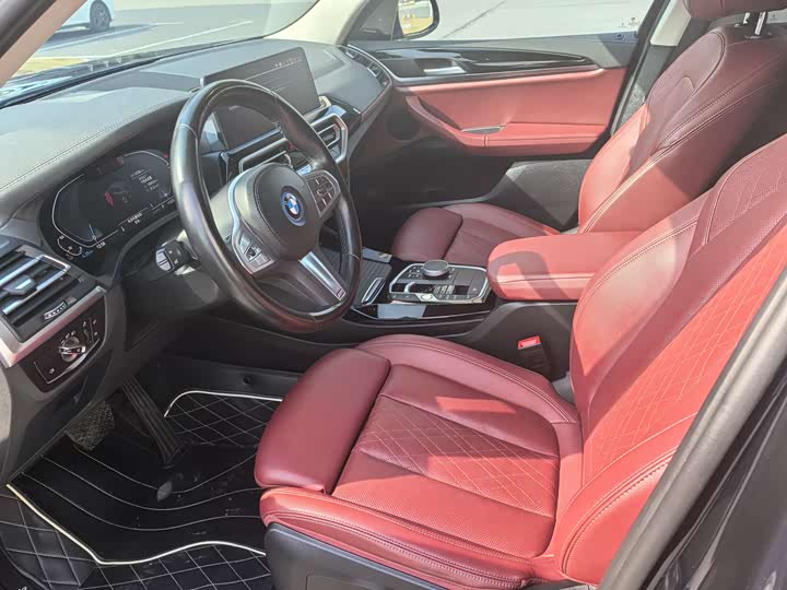 Фото 4 - BMW iX3