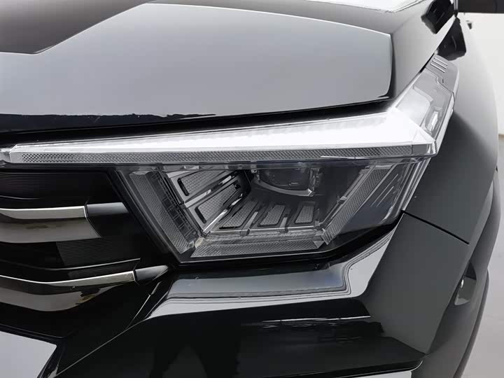 Фото 7 - Tank 400 Hybrid