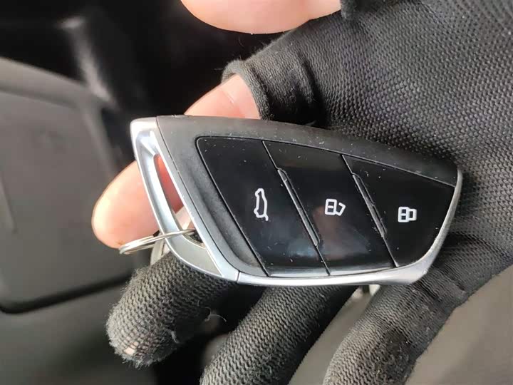 Фото 9 - Maxus Dana V1