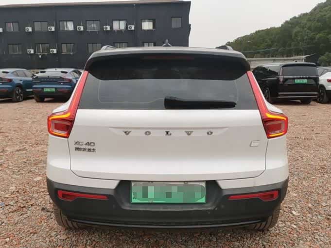 Фото 4 - Volvo XC40 EV