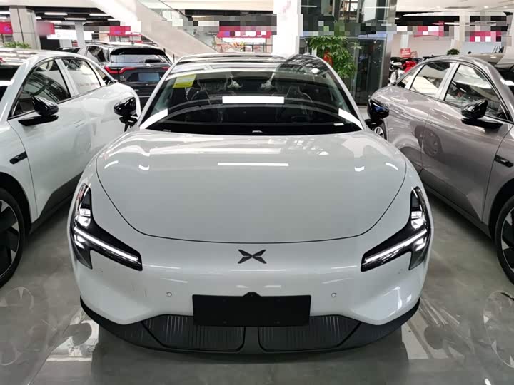 Фото 3 - XPeng Mona M03