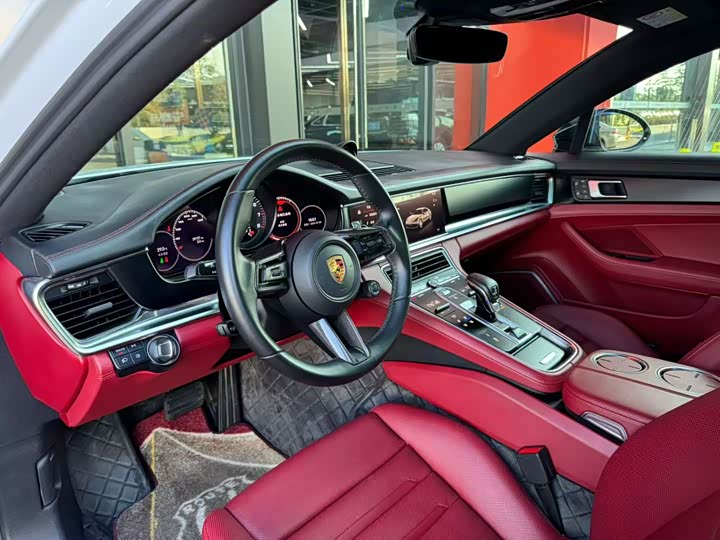 Фото 6 - Porsche Panamera