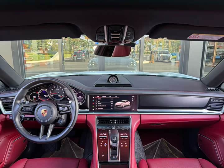 Фото 7 - Porsche Panamera