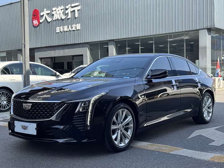 Фото 1 - Cadillac CT5