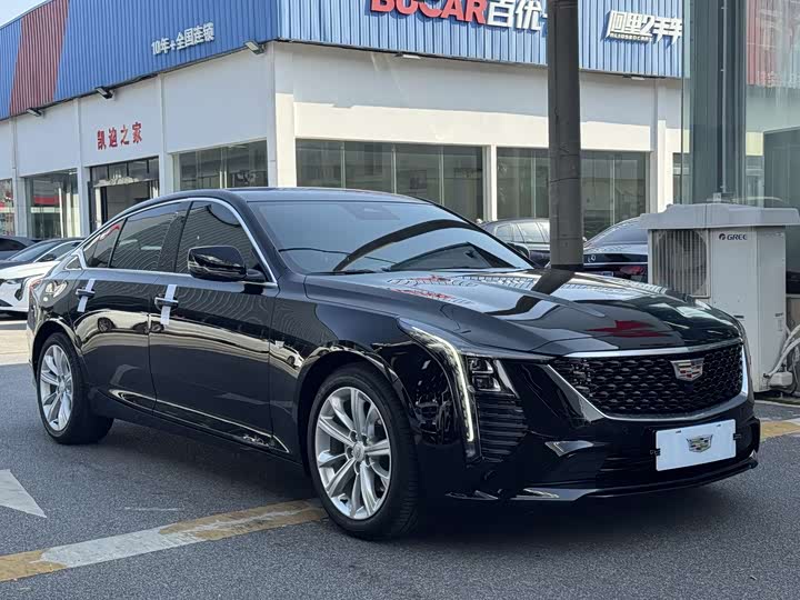 Фото 9 - Cadillac CT5
