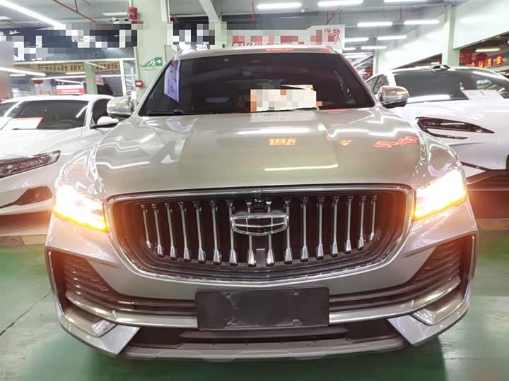 Фото 3 - Geely Monjaro