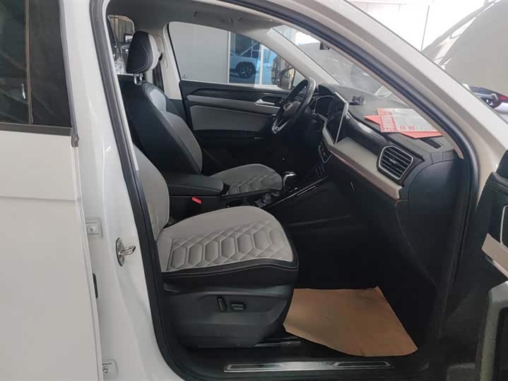 Фото 8 - Volkswagen Tayron