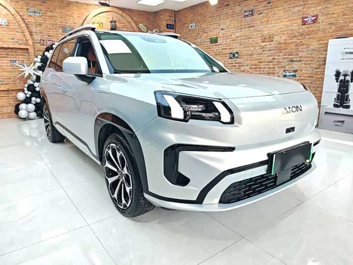 Фото 3 - GAC Aion V