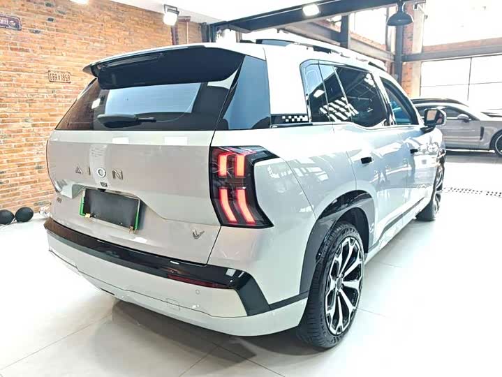 Фото 5 - GAC Aion V