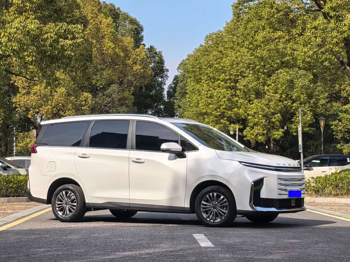 Фото 3 - Maxus G50 Hybrid