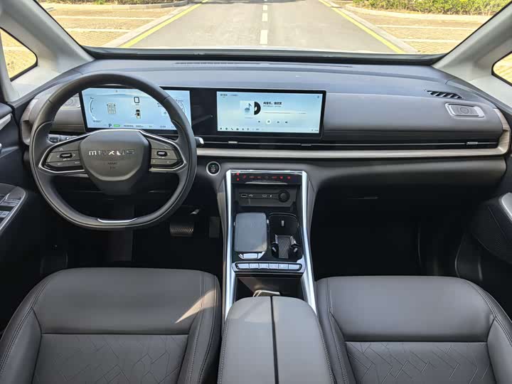 Фото 8 - Maxus G50 Hybrid