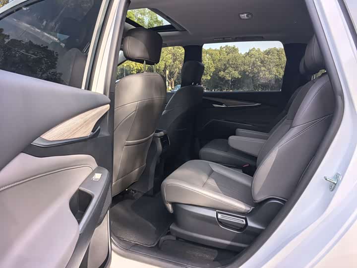 Фото 9 - Maxus G50 Hybrid