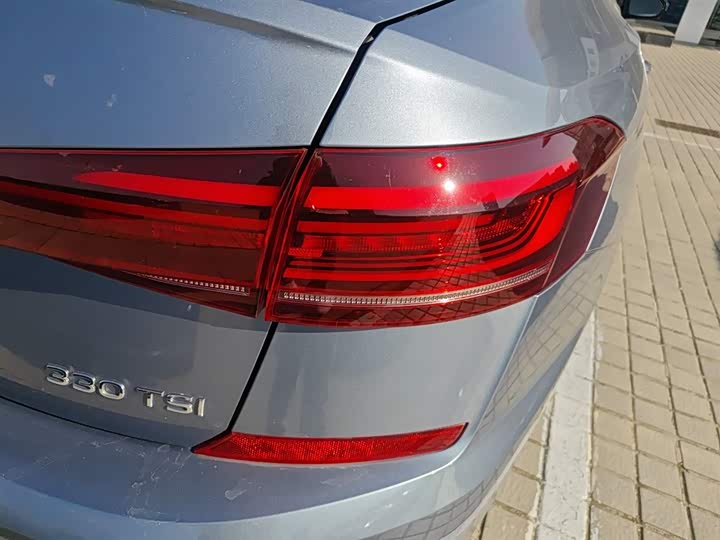 Фото 8 - Volkswagen Passat