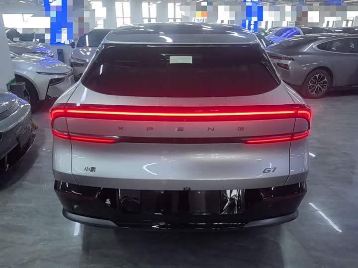 Фото 6 - XPeng G7